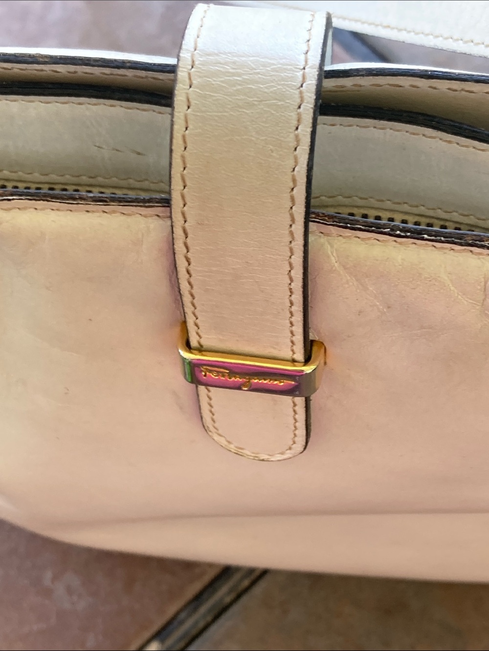 Distressed Salvatore Ferragamo Cream Leather Crossbody with Gold Hardware - Picture 5 of 10